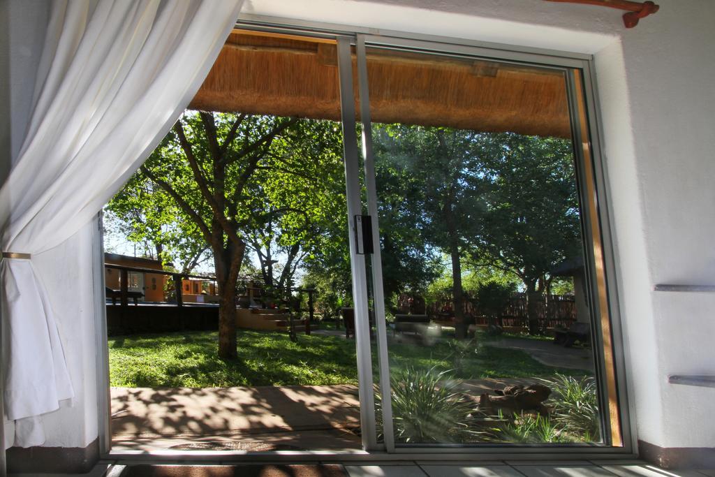 Normann Safari Bush Lodge Phalaborwa Esterno foto