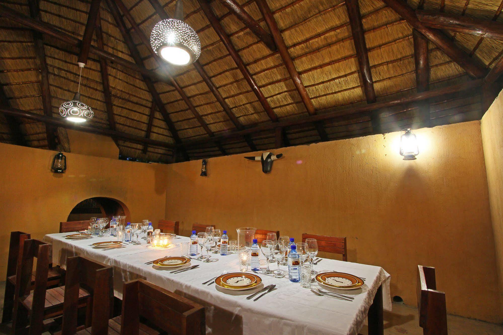 Normann Safari Bush Lodge Phalaborwa Esterno foto