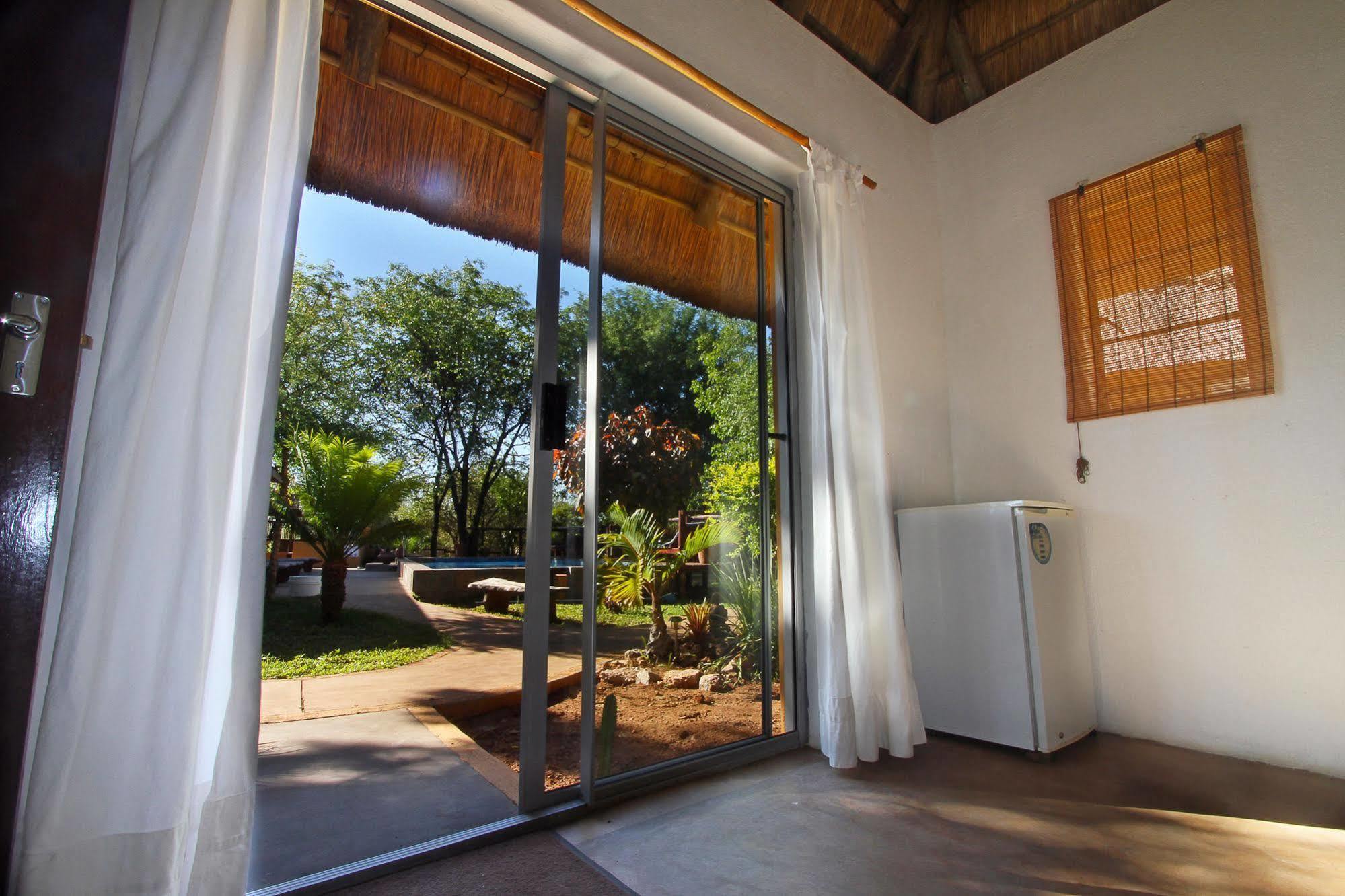 Normann Safari Bush Lodge Phalaborwa Esterno foto