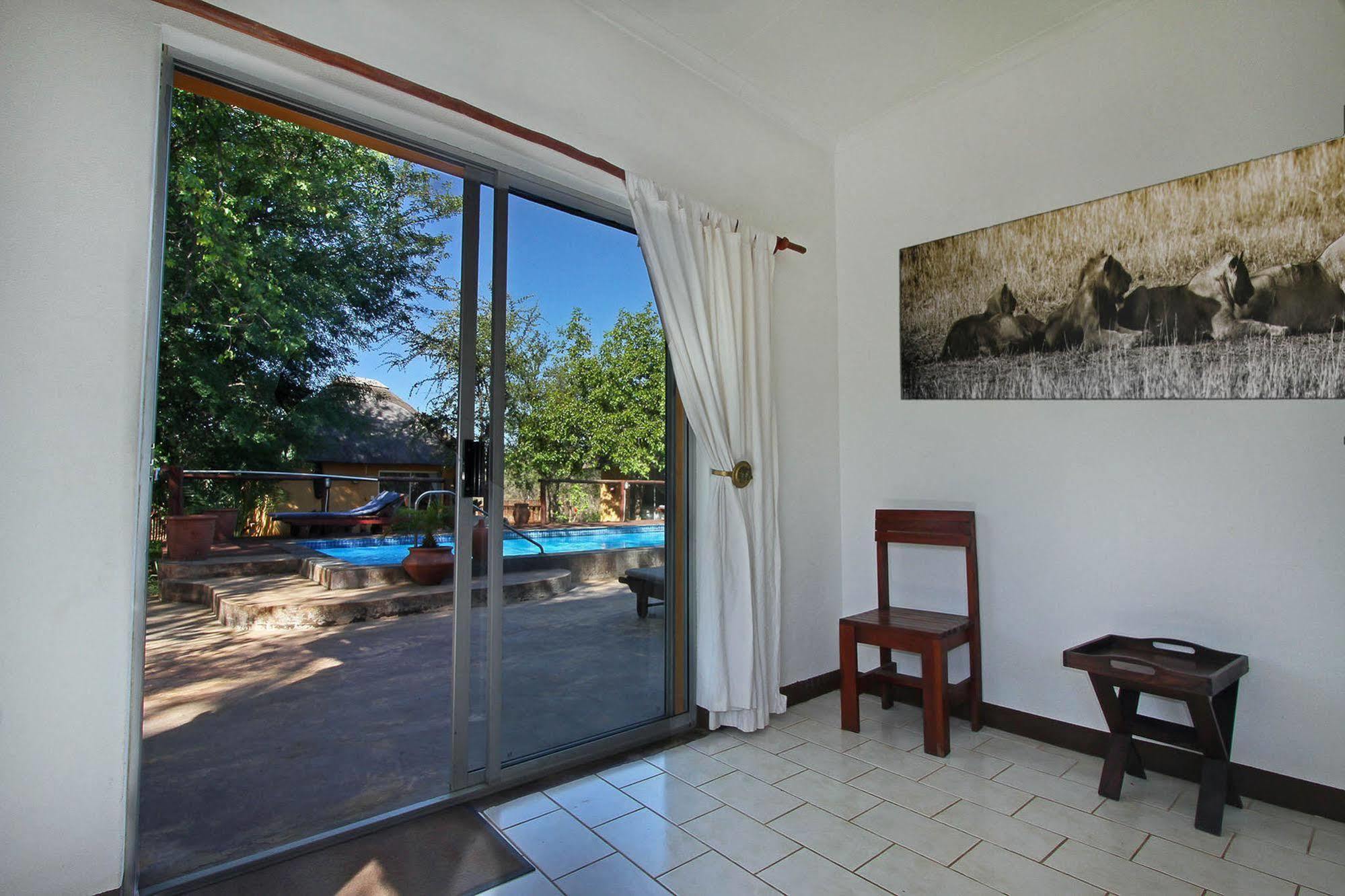 Normann Safari Bush Lodge Phalaborwa Esterno foto